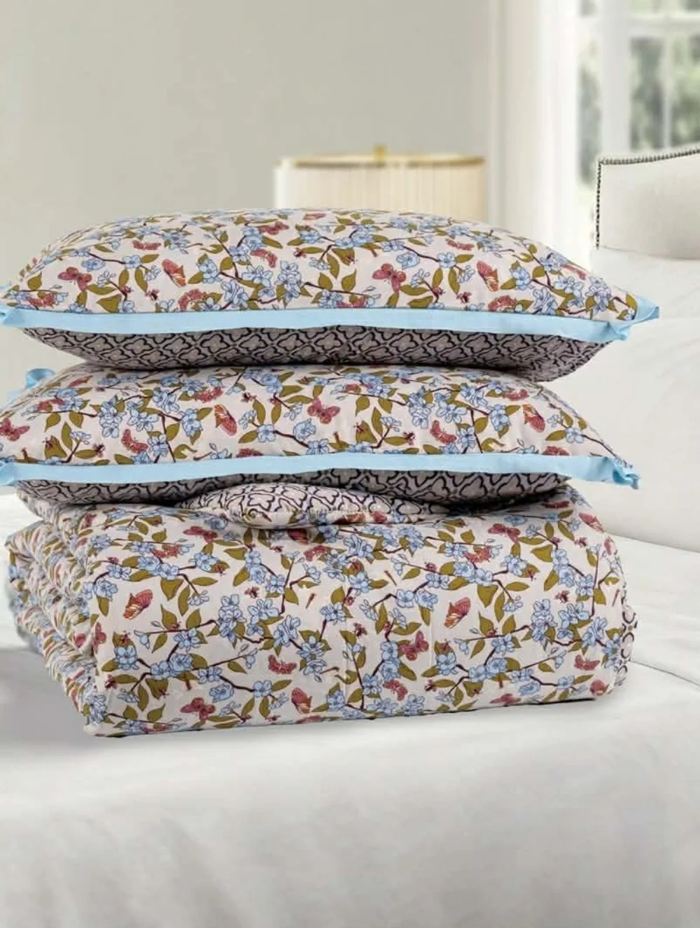 Vera Bradley 3 Piece Comforter Set